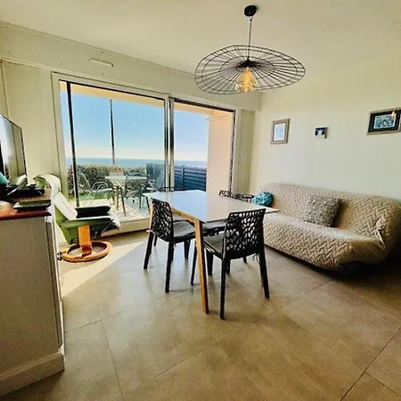 : 2 Pieces Avec Jardin Prive, Terrasse Et Parking A 2 Pas De La Cote - Fr-1-478-299 Apartment Quiberon
